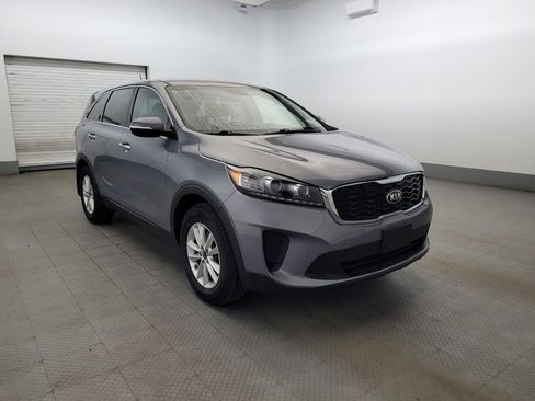 Used 2020 Kia Sorento LX FWD image 13