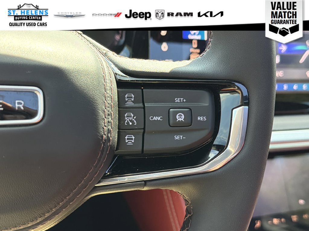 Used 2024 Jeep Wagoneer Limited AWD/4WD image 20