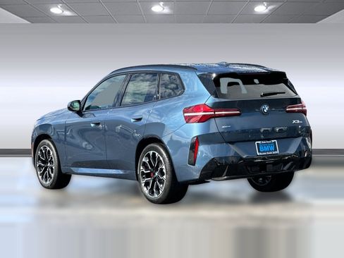 Used 2026 BMW X3 xDrive30i w/ Premium Package AWD/4WD image 3