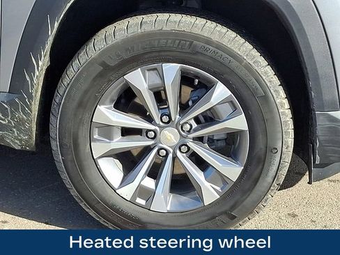 Used 2025 Chevrolet Equinox LT image 11