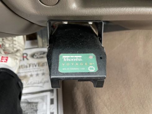 Used 2002 Ford F350 Lariat image 38