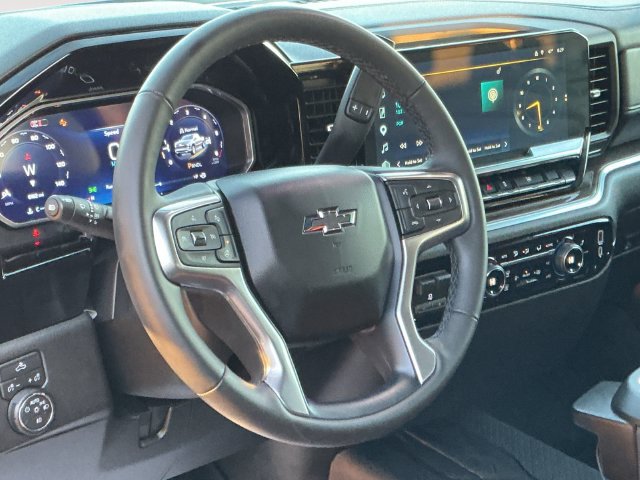 Used 2026 Chevrolet Silverado 1500 RST w/ RST Select Package AWD/4WD image 13