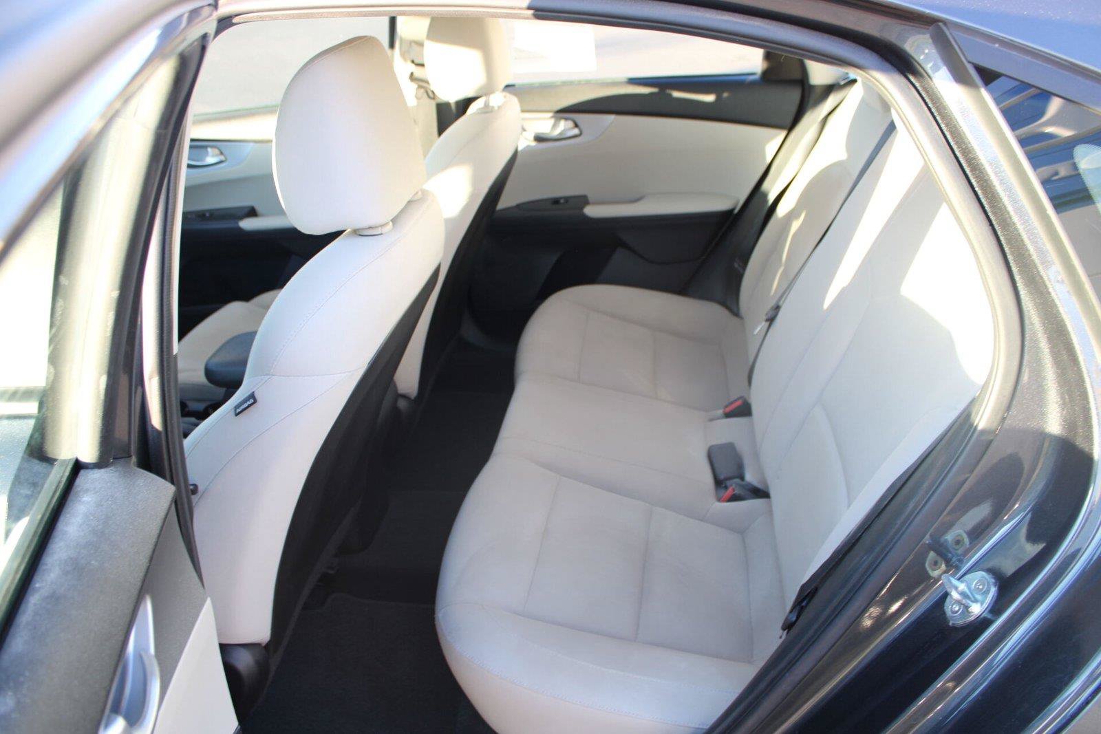 Used 2023 Kia Forte LXS FWD image 16