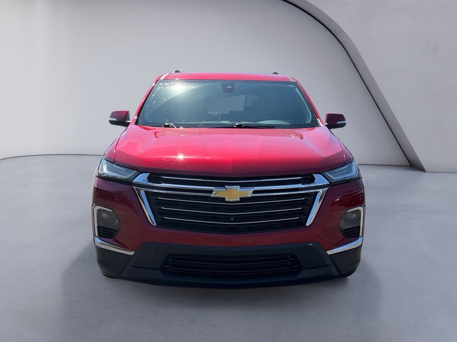 Used 2023 Chevrolet Traverse LT w/ LT Premium Package AWD/4WD image 8