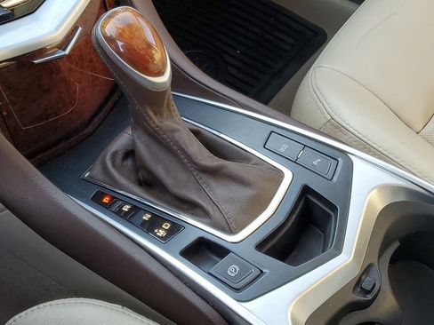 Used 2016 Cadillac SRX Luxury image 20