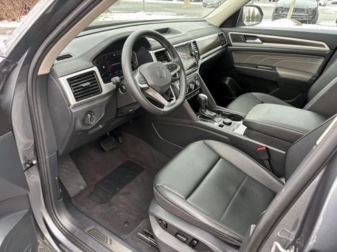 Used 2022 Volkswagen Atlas SE AWD/4WD image 24
