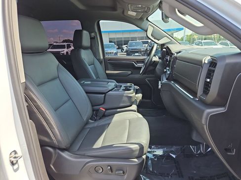 Certified 2024 GMC Sierra 1500 SLT RWD image 27