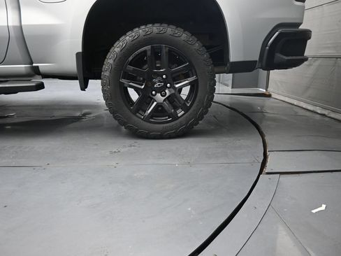 Used 2021 Chevrolet Silverado 1500 LT Trail Boss w/ Bed Protection Package AWD/4WD image 14