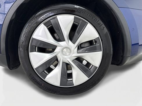 Used 2021 Tesla Model Y Long Range AWD/4WD image 50