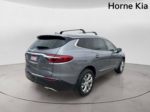 Used 2019 Buick Enclave Avenir w/ Trailering Package, 5000 lbs. AWD/4WD image 4
