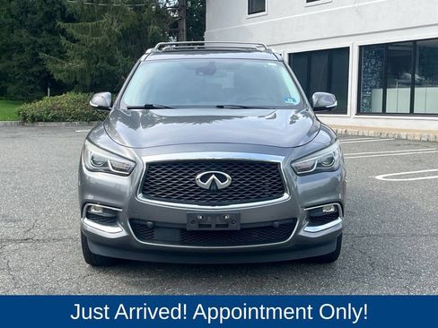 Used 2018 INFINITI QX60 Luxe w/ Deluxe Technology Package AWD/4WD image 2