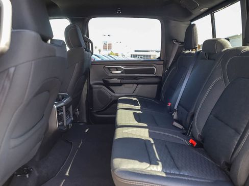 New 2026 RAM 1500 Big Horn AWD/4WD image 19