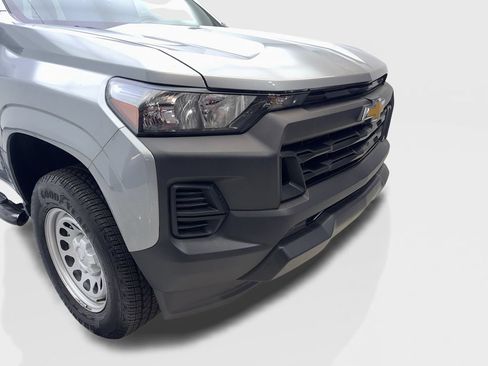 Used 2026 Chevrolet Colorado W/T w/ Advanced Trailering Package RWD image 17
