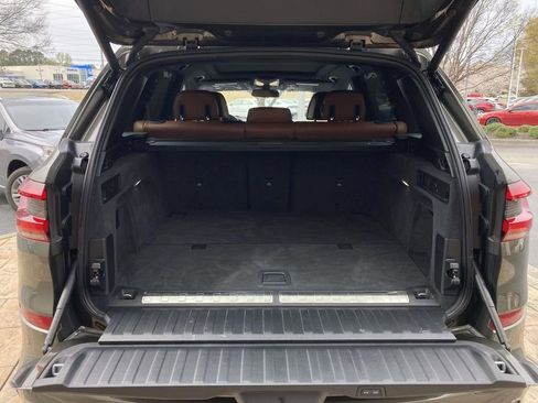 Used 2023 BMW X5 xDrive45e w/ Executive Package image 8
