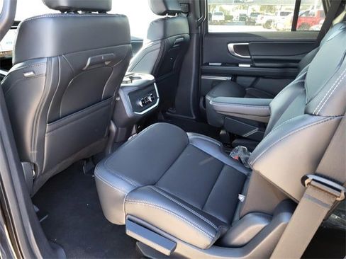 New 2025 Ford Expedition Platinum w/ Stealth Appearance Package image 6