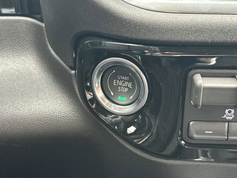 New 2026 GMC Sierra 3500 SLT w/ SLT Premium Package image 20