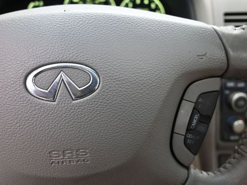 Used 2002 INFINITI I35 FWD image 14