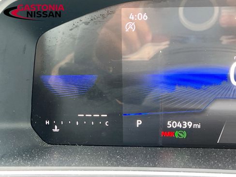 Used 2024 Volkswagen Tiguan SE image 15