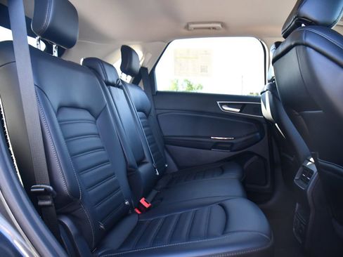 Used 2020 Ford Edge SEL w/ Convenience Package AWD/4WD image 15