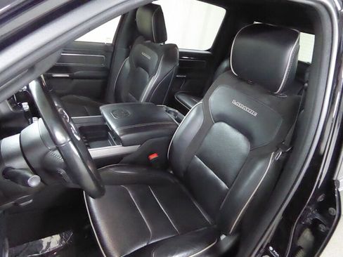 Used 2022 RAM 1500 Laramie w/ Sport Appearance Package image 19