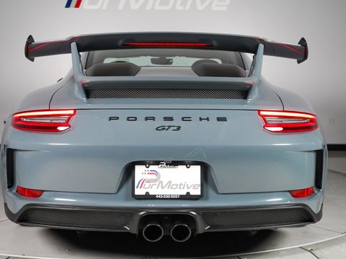 Used 2018 Porsche 911 GT3 RWD image 61