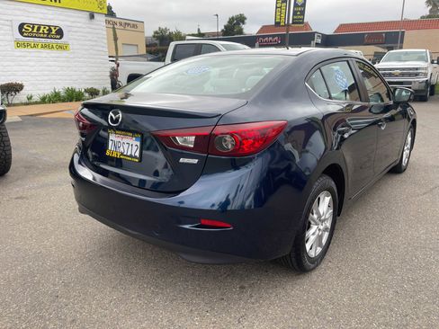 Used 2015 MAZDA MAZDA3 i Touring image 3