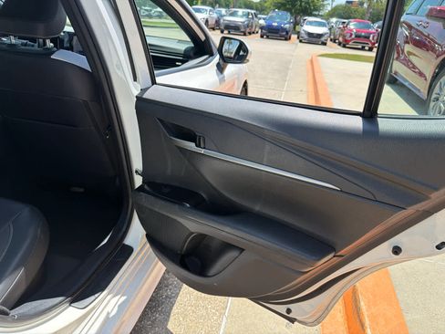 Used 2025 Toyota Camry SE FWD image 56