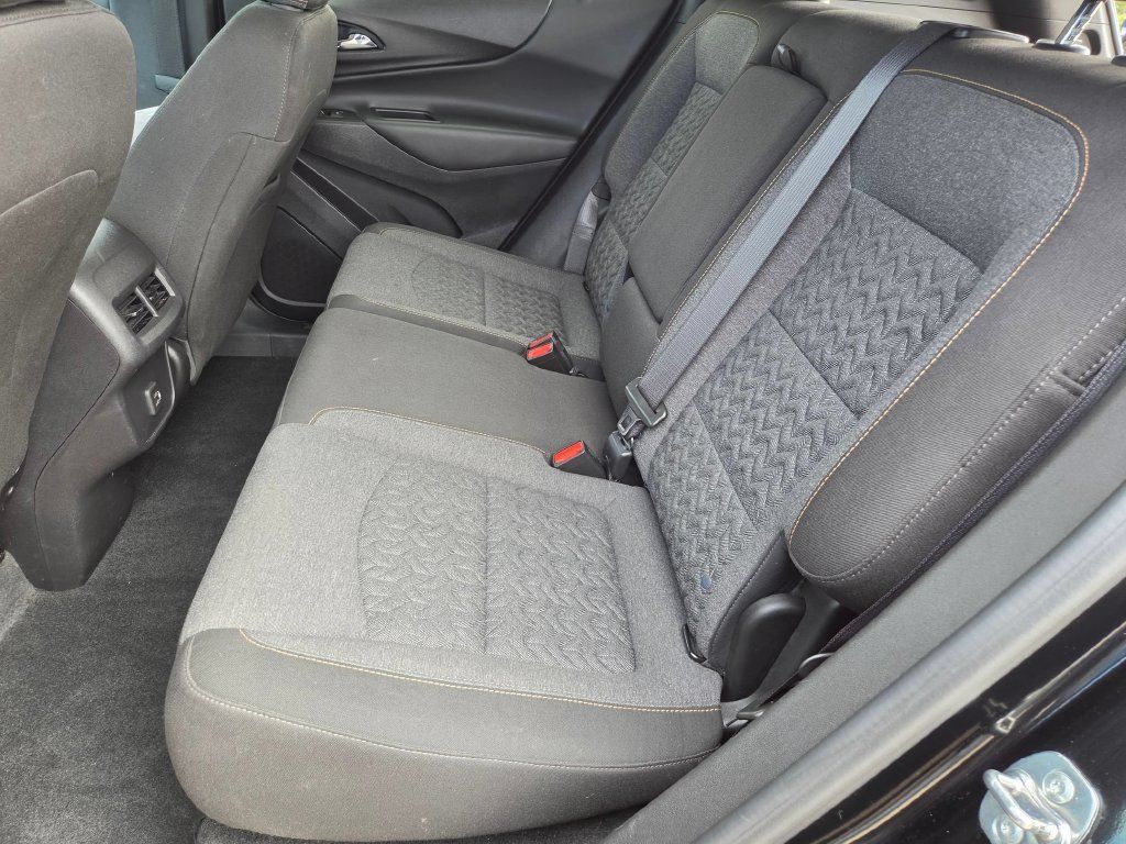 Used 2024 Chevrolet Equinox LT FWD image 28