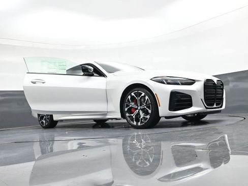 New 2026 BMW 440i xDrive M440i xDrive w/ Premium Package image 41