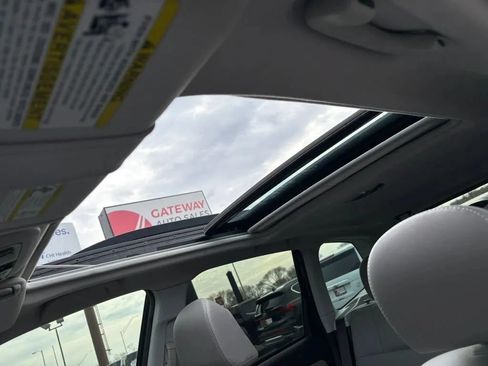 Used 2017 Subaru Forester 2.5i Limited AWD/4WD image 22