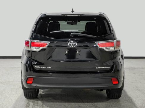 Used 2016 Toyota Highlander Limited Platinum AWD/4WD image 7
