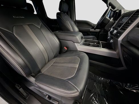 Used 2019 Ford F250 Platinum image 15