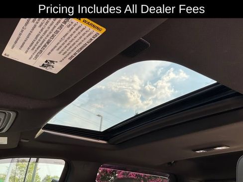 Used 2023 Chevrolet Silverado 1500 ZR2 w/ Technology Package AWD/4WD image 9
