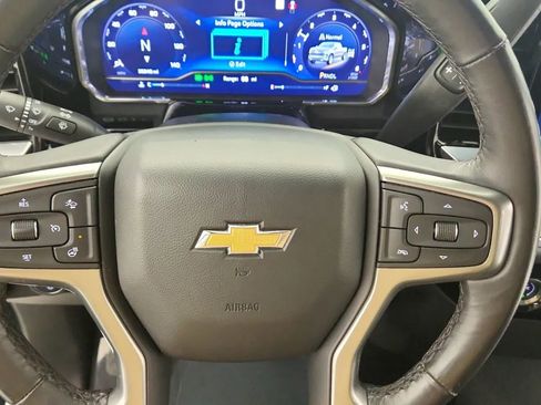 Used 2022 Chevrolet Silverado 1500 LT image 26