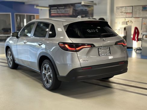 New 2026 Honda HR-V LX image 7