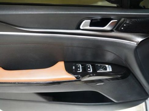 Used 2023 Kia K5 GT w/ GT1 Package FWD image 11