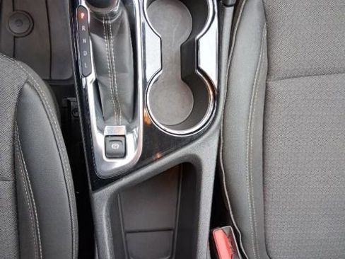 Used 2024 Buick Encore GX Preferred AWD/4WD image 14