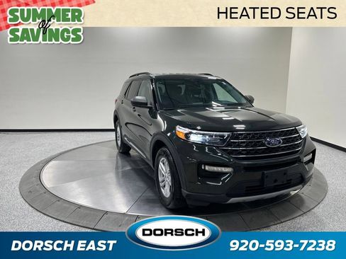 Certified 2023 Ford Explorer XLT w/ Equipment Group 202A AWD/4WD image 4