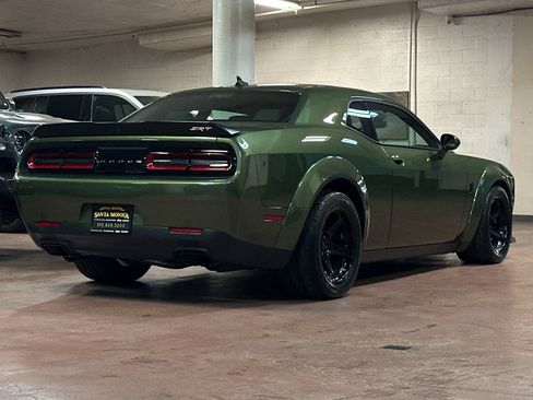 Used 2018 Dodge Challenger SRT Demon RWD image 5