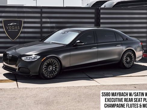 Used 2023 Mercedes-Benz Maybach S 580 4MATIC image 1