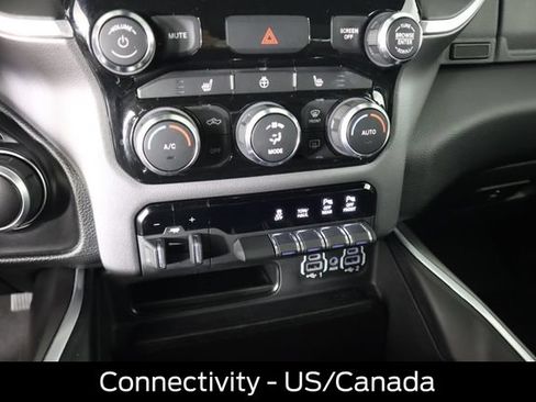 Used 2022 RAM 1500 Big Horn AWD/4WD image 60