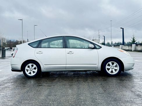 Used 2004 Toyota Prius image 3