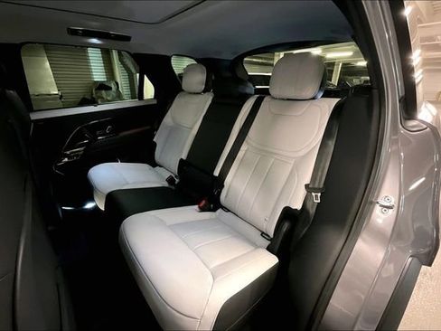 New 2025 Land Rover Range Rover Sport Dynamic SE image 9