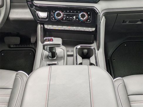 Used 2025 GMC Sierra 1500 AT4X image 19