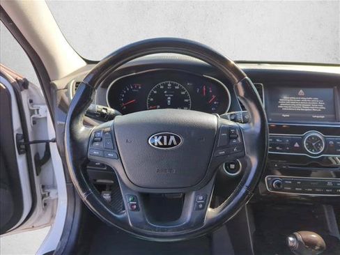 Used 2014 Kia Cadenza Premium w/ Luxury Package FWD image 14