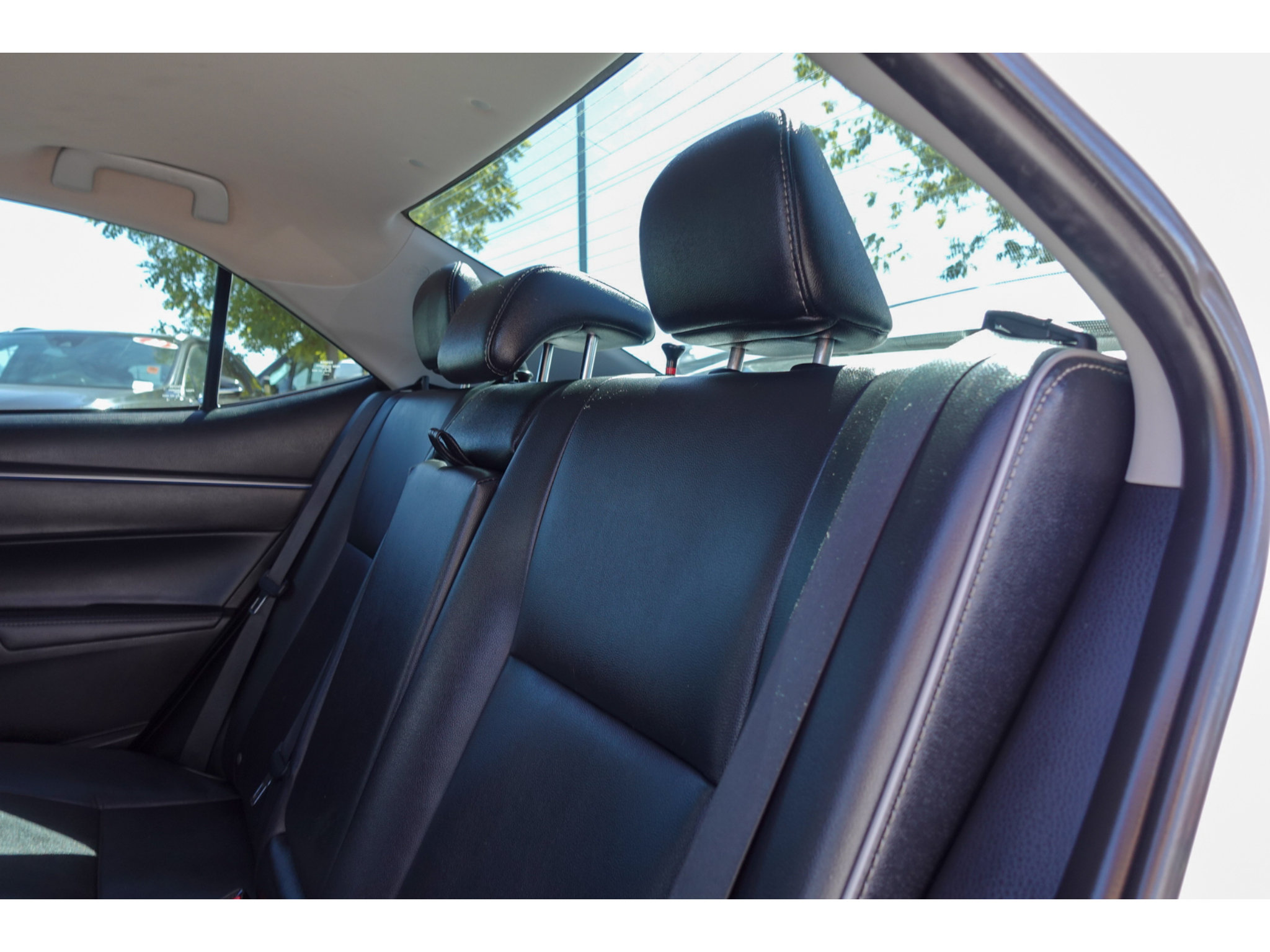 Used 2015 Toyota Corolla S Premium FWD image 24