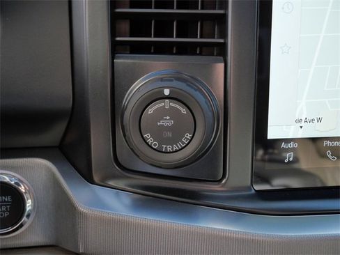 Used 2025 Ford F450 Platinum w/ Platinum Plus Package image 26