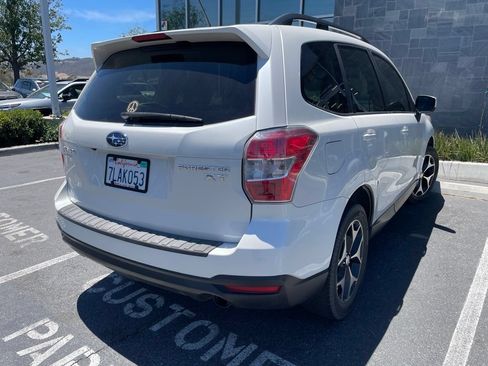 Used 2015 Subaru Forester 2.0XT Premium w/ Popular Package #2 AWD/4WD image 8
