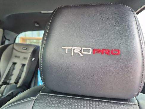 Used 2023 Toyota Tacoma TRD Pro AWD/4WD image 6