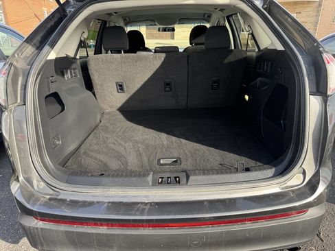 Used 2016 Ford Edge SE image 8